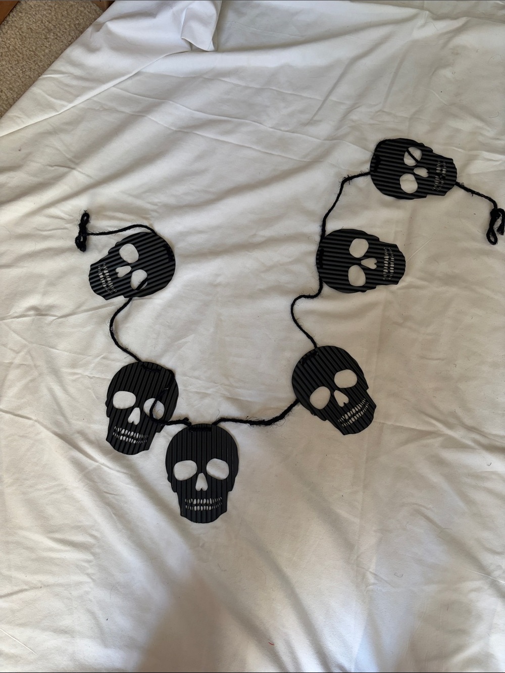 Black Metal Skull Halloween Garland- Decorative Skull String